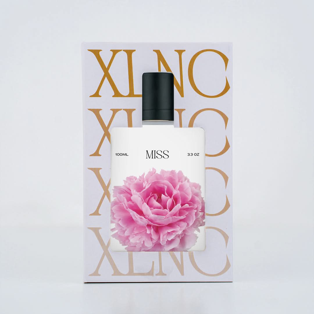 XP122 (Inspired by Di0r Miss Di0r) Worn by Ch@rl!ze Ther0n